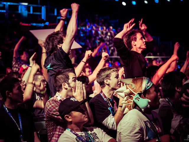 世界传达和 世界传达和